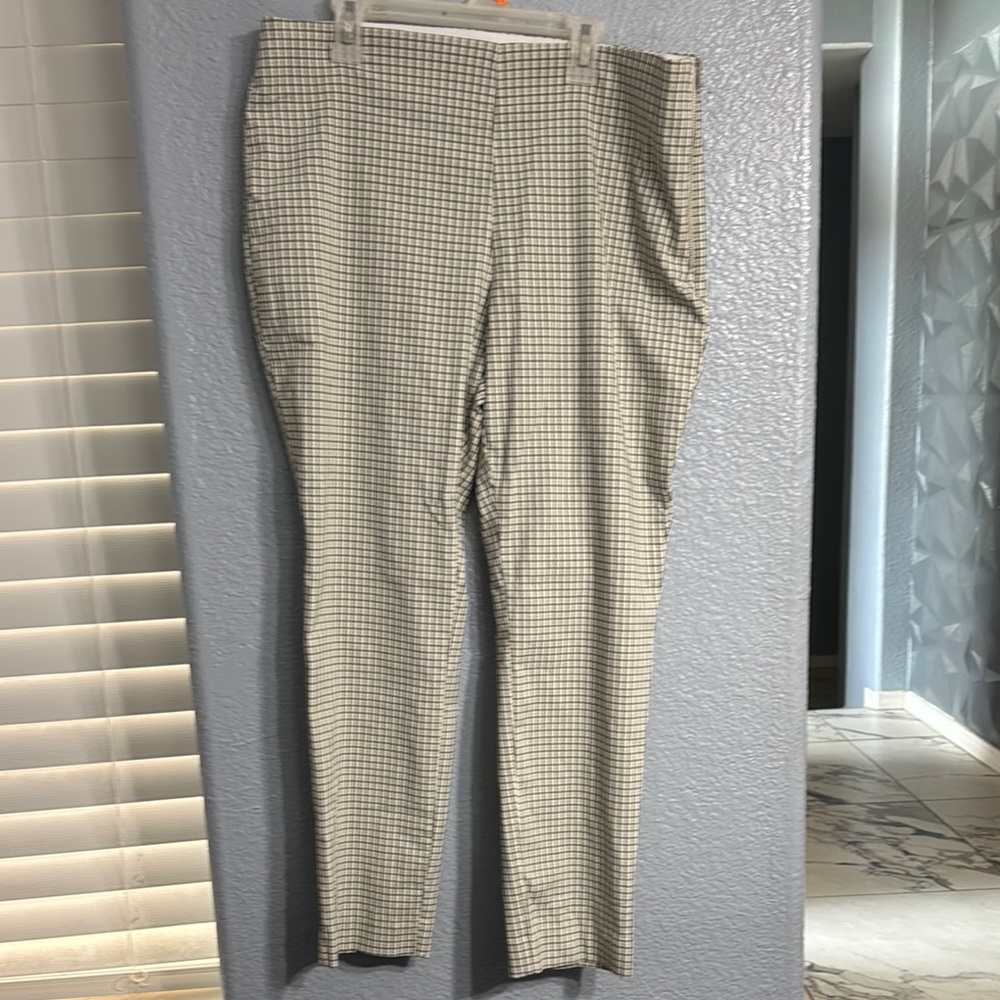 Men's Checkered Pants - Black and White